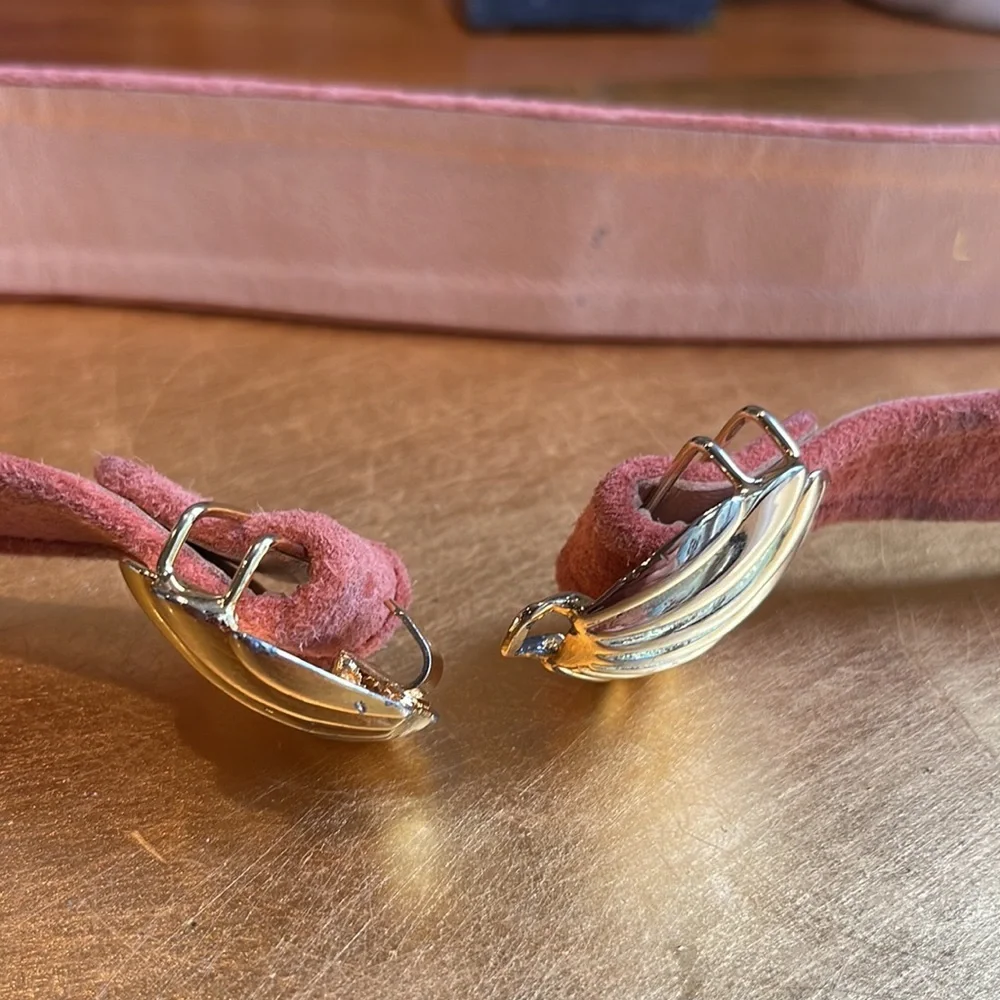 Vintage Carlisle Suede Seashell Clasp Belt
